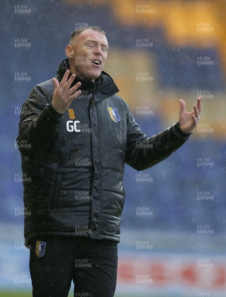 150220 - Mansfield Town v Newport County - Sky Bet League 2 - Manager Graham Coughlan of Mansfield Town