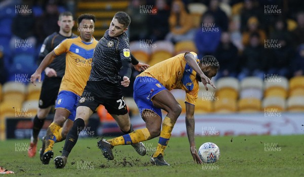 150220 - Mansfield Town v Newport County - Sky Bet League 2 - Lewis Collins of Newport County and Hayden White of Mansfield Town