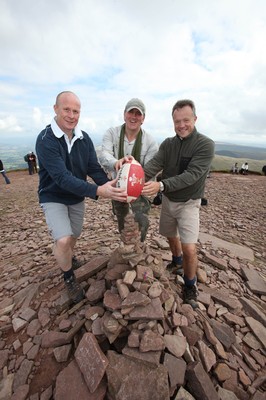 Martyn Williams Pen-y-fan walk 200909