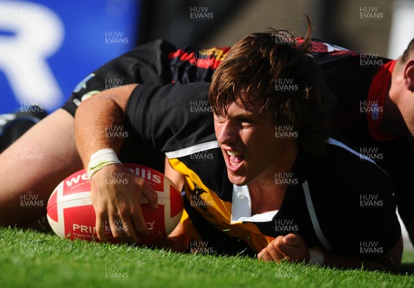 07.08.10 - Men of Gwent 7s Rugby Final, Newport v Dragons Academy 