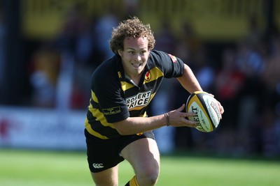 02.08.08 -  Men of Gwent 7's, Rodney Parade, Newport Newport v Pontypool - Newports Andrew Quick 