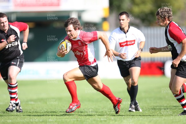 02.08.08 -  Men of Gwent 7's, Rodney Parade, Newport Pontypool v Cross Keys -  