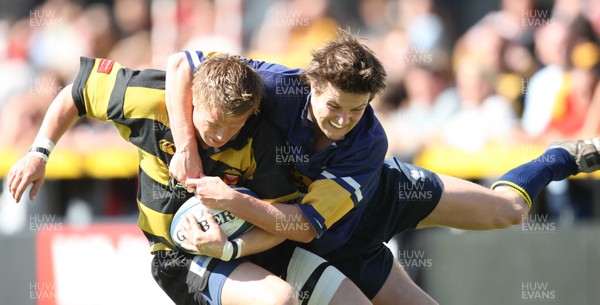 12.08.07.. Men of Gwent 7s Tournament, Rodney Parade. Action from Newport v Newport High School Old Boys 