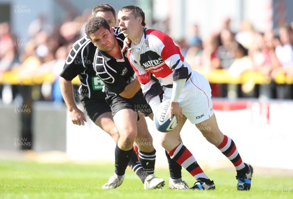 12.08.07.. Men of Gwent 7s Tournament, Rodney Parade. Action from Bedwas v Pontypool United 