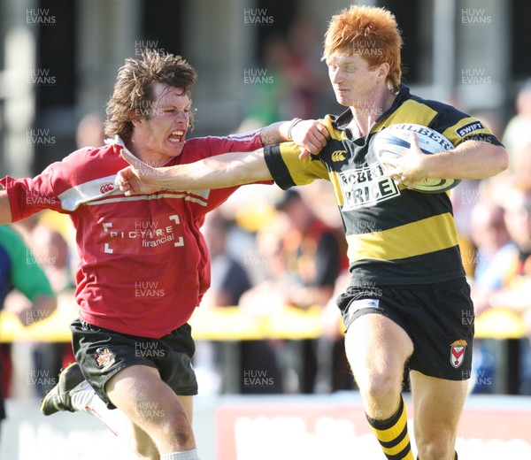 12.08.07.. Men of Gwent 7s Tournament, Rodney Parade. Action from Newport v Cross Keys, Quarter Final match 