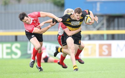 02.08.08 -  Newport v Cross Keys, Men of Gwent 7's FINAL, Rodney Parade- Newport's Mike Poole looks to break away 