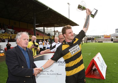 02.08.08 -  Newport v Cross Keys, Men of Gwent 7's FINAL, Rodney Parade- Newport's Craig Brown receives the Men of Gwent 7s Trophy from David Watkins 