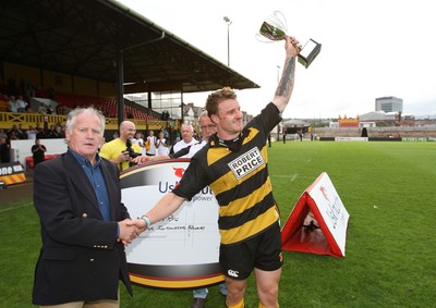 02.08.08 -  Newport v Cross Keys, Men of Gwent 7's FINAL, Rodney Parade- Newport's Craig Brown receives the Men of Gwent 7s Trophy from David Watkins 