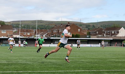 030525 - Merthyr RFC v Neath RFC, WRU Admiral Premiership - Adam Hoskins of Merthyr races in to score try