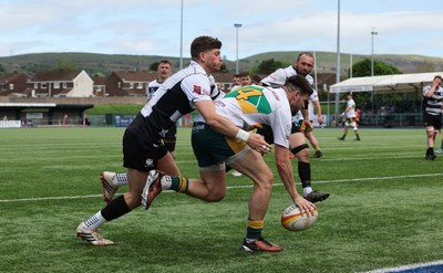 030525 - Merthyr RFC v Neath RFC, WRU Admiral Premiership - Adam Hoskins of Merthyr races in to score try