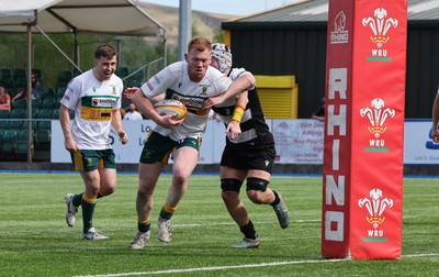 030525 - Merthyr RFC v Neath RFC, WRU Admiral Premiership - Sam Cross of Merthyr scores they try that takes the points through the 100 mark