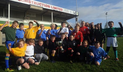 19.10.11 -  Merthyr Schools Tag Rugby World Cup at the Wern. 