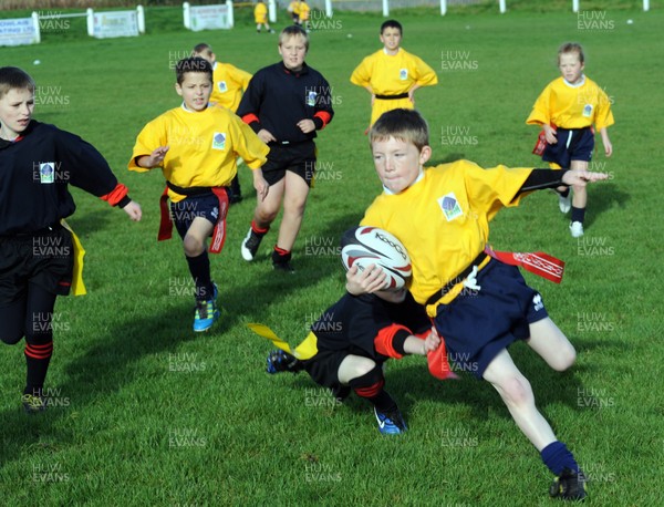 19.10.11 -  Merthyr Schools Tag Rugby World Cup at the Wern. 