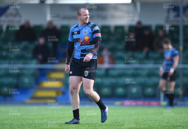 041117 - Merthyr v Cardiff - Principality Premiership - Dan Fish of Cardiff