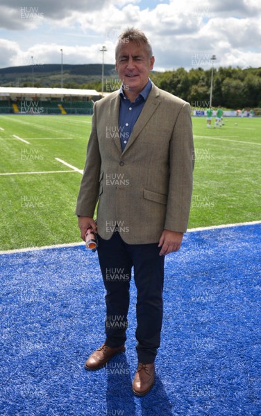 260817 - Merthyr v Crosskeys - Principality Premiership - Merthyr RFC CEO Nigel Davies