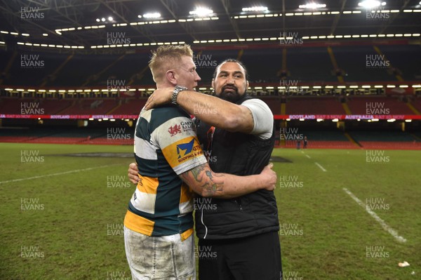 290418 - Merthyr v Newport - WRU National Cup Final - Craig Locke of Merthyr and Dale McIntosh at the end of the game