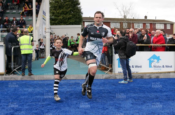 010417 Merthyr Tydfil RFC v Pontypridd RFC - Principality Premiership - Tier 1 - Rhys Shellard of Pontypridd leads the teams out on his 200th appearance  