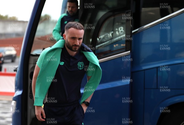 031023 - Middlesbrough v Cardiff City - Sky Bet Championship - Cardiff City players arrive