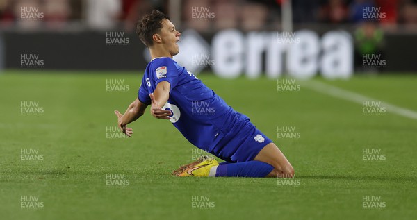 130922 - Middlesbrough v Cardiff City - Sky Bet Championship - Perry Ng of Cardiff celebrates on scoring 3rd goal