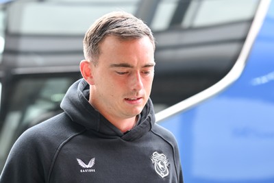 171026 - Middlesbrough v Cardiff City - Sky Bet Championship - Cardiff City players arrive prior to the game