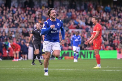 171026 - Middlesbrough v Cardiff City - Sky Bet Championship - Ollie Tanner of Cardiff City scores and celebrates