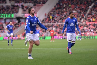 171026 - Middlesbrough v Cardiff City - Sky Bet Championship - Ollie Tanner of Cardiff City scores and celebrates