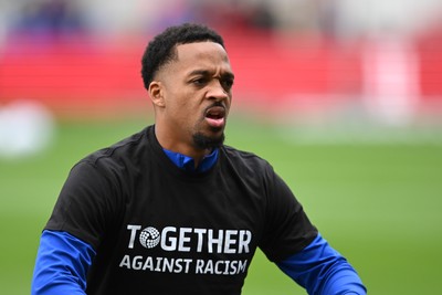 171026 - Middlesbrough v Cardiff City - Sky Bet Championship - Cardiff City's players warm up prior to the game