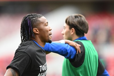 171026 - Middlesbrough v Cardiff City - Sky Bet Championship - Cardiff City's players warm up prior to the game