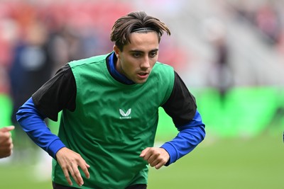 171026 - Middlesbrough v Cardiff City - Sky Bet Championship - Cardiff City's players warm up prior to the game