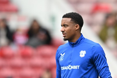 171026 - Middlesbrough v Cardiff City - Sky Bet Championship - Cardiff City's players warm up prior to the game