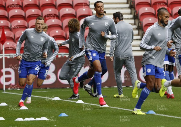 180720 - Middlesbrough v Cardiff City - Sky Bet Championship - Cardiff City players warm up before the start of the Sky Bet Championship match between Middlesbrough and Cardiff City