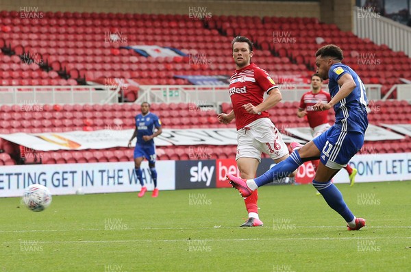 180720 - Middlesbrough v Cardiff City - Sky Bet Championship -  Josh Murphy of Cardiff City breaks clear to score the second goal