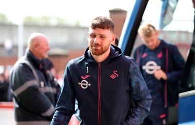 060424 - Middlesbrough v Swansea City - Sky Bet Championship - The Swansea City team arrive