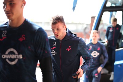 060424 - Middlesbrough v Swansea City - Sky Bet Championship - The Swansea City team arrive