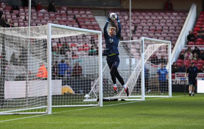 060424 - Middlesbrough v Swansea City - Sky Bet Championship - The Swansea City team arrive and check out the pitch Swansea City players warm up