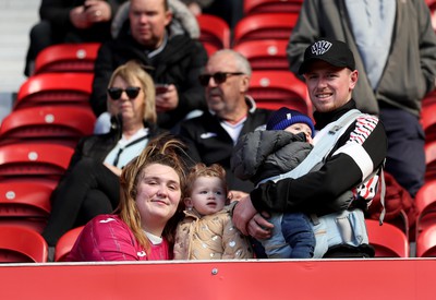 060424 - Middlesbrough v Swansea City - Sky Bet Championship - The Swansea City team arrive and check out the pitch Swansea City fans