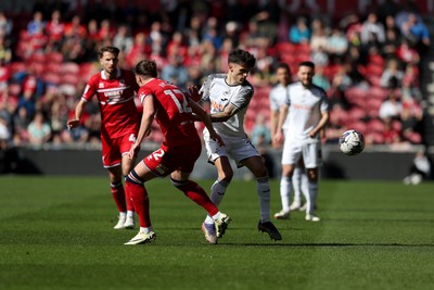 060424 - Middlesbrough v Swansea City - Sky Bet Championship - Luke Ayling of Middlesbrough and Jamie Paterson of Swansea City