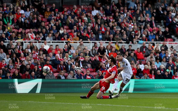 060424 - Middlesbrough v Swansea City - Sky Bet Championship - Ronald Pereira Martins of Swansea City shoots at goal