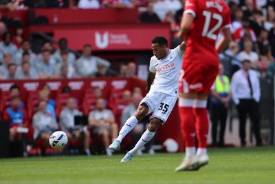 090825 - Middlesbrough v Swansea City - Sky Bet Championship - Swansea City's Ronald goes close from long range