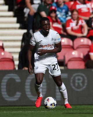 090825 - Middlesbrough v Swansea City - Sky Bet Championship - Swansea City's Zeidane Inoussa in action 