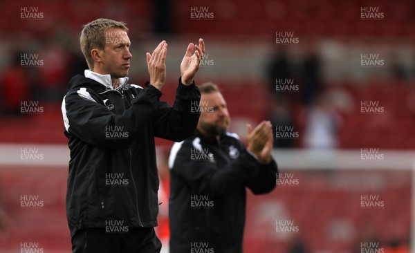 220918 - Middlesbrough v Swansea City - SkyBet Championship - Swansea City players and manager Graham Potter applaud their fans