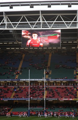 06.11.10 .. Wales v Australia -  The new screens at the Millennium Stadium   