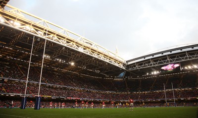 06.11.10 .. Wales v Australia -  The new screens at the Millennium Stadium   