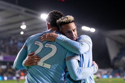 210125 - Millwall v Cardiff City - Sky Bet Championship - Yousef Salech of Cardiff City celebrates with his teammate Callum Robinson of Cardiff City after scoring his side’s second goal to make it 2 - 2