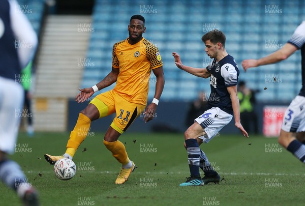 040120 - Millwall v Newport County - FA Cup Round 3 - Jamille Matt of Newport County is challenged by Jayson Molumby of Millwall