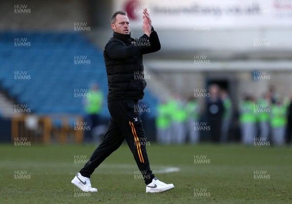 040120 - Millwall v Newport County - FA Cup Round 3 - Newport County Manager Michael Flynn thanks fans at full time