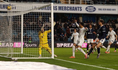 040126 - Millwall v Swansea City, EFL Sky Bet Championship - Ben Cabango of Swansea City scores goal