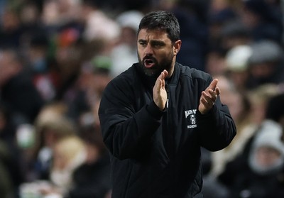 040126 - Millwall v Swansea City, EFL Sky Bet Championship - Swansea City head coach Vitor Matos