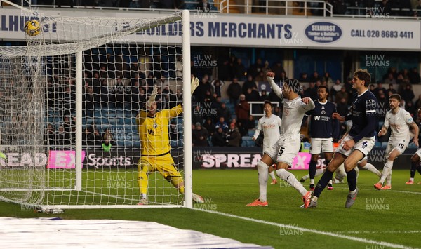 040126 - Millwall v Swansea City, EFL Sky Bet Championship - Ben Cabango of Swansea City scores goal
