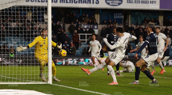 040126 - Millwall v Swansea City, EFL Sky Bet Championship - Ben Cabango of Swansea City scores goal